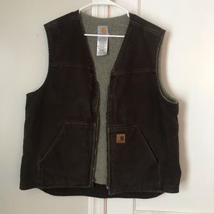 Men’s Carhartt vest. Brown, fleece lined. Size L